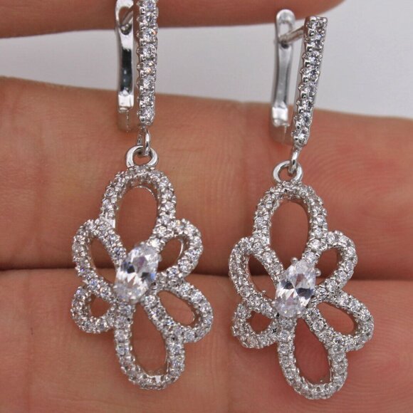 18K White Gold Filled Hollow Flower White Diamond Zircon Dangle Earrings - Picture 3 of 3